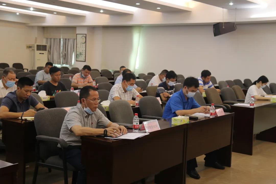 2021-5-26港口鎮(zhèn)召開消防安全專項(xiàng)整治行動(dòng)工作部署會(huì)議002.jpg