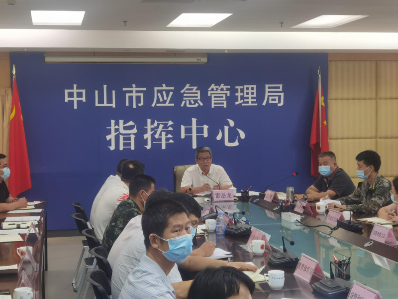 重陽節(jié)登山安全防范1.png