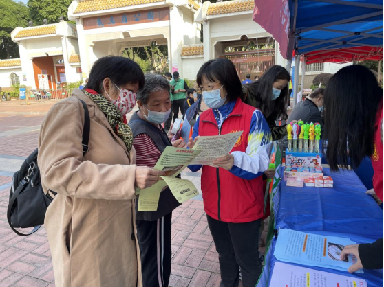 自動轉存圖片