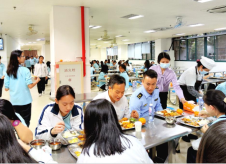 自動轉存圖片