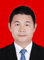 段家兵(黨委委員、公安分局局長）