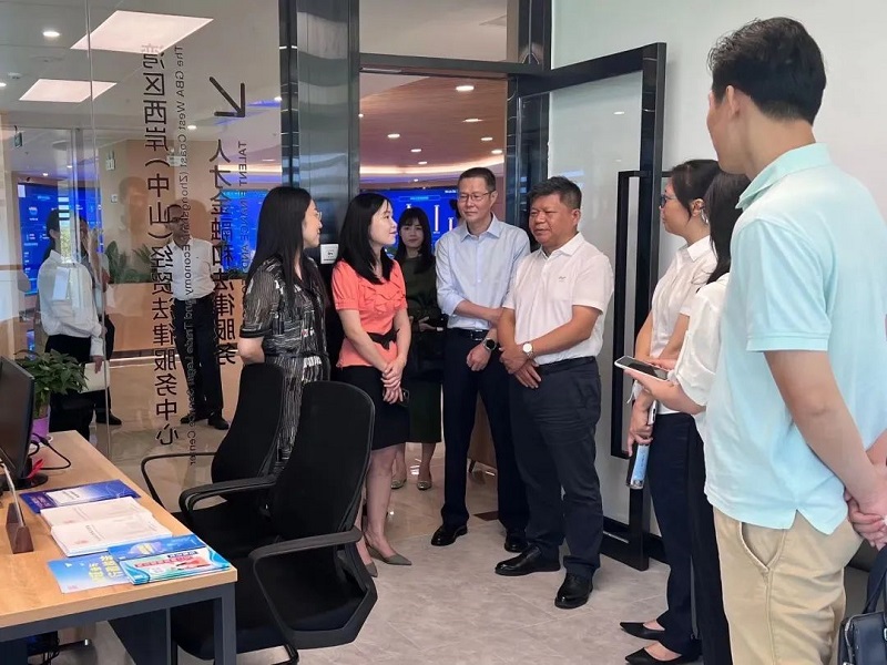 法治日?qǐng)?bào)社黨委委員、副總編輯陳建國(guó)一行到中山調(diào)研2.jpg