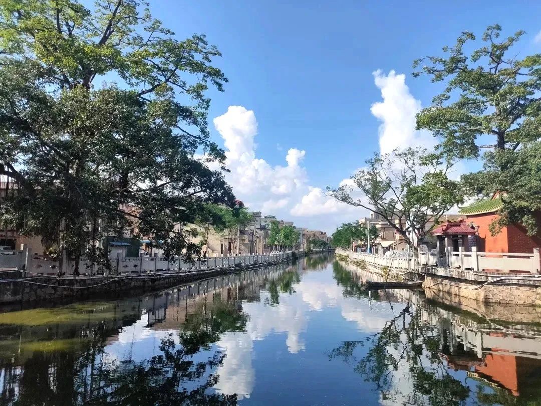 肖展欣：加快構(gòu)建全市“供水一盤棋”格局，持續(xù)推動(dòng)水污染治理工作提質(zhì)增效1.jpeg