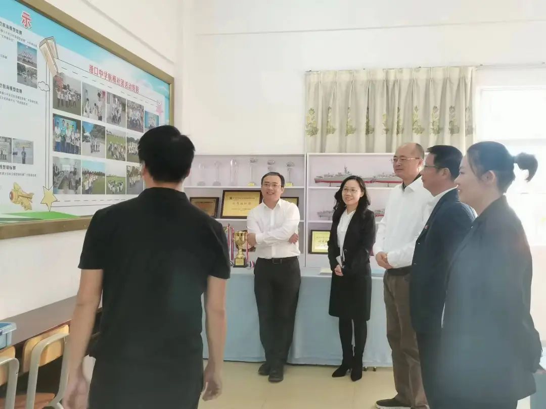 播種科學(xué)夢，科普進(jìn)校園.jpeg
