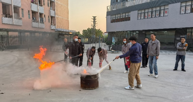 青年建功在行動(dòng)！安全生產(chǎn)他們這樣做2.png